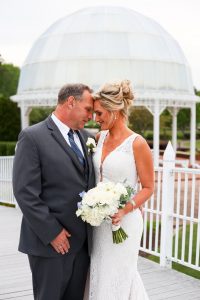 va beach wedding photos at the signature at west neck in virginia beach