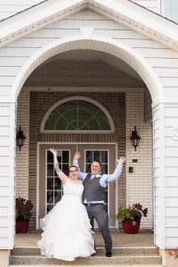 Chelsea and Chris Hampton Wedding Photos Virginia Beach Photographers Oneofakind Photography-social 303