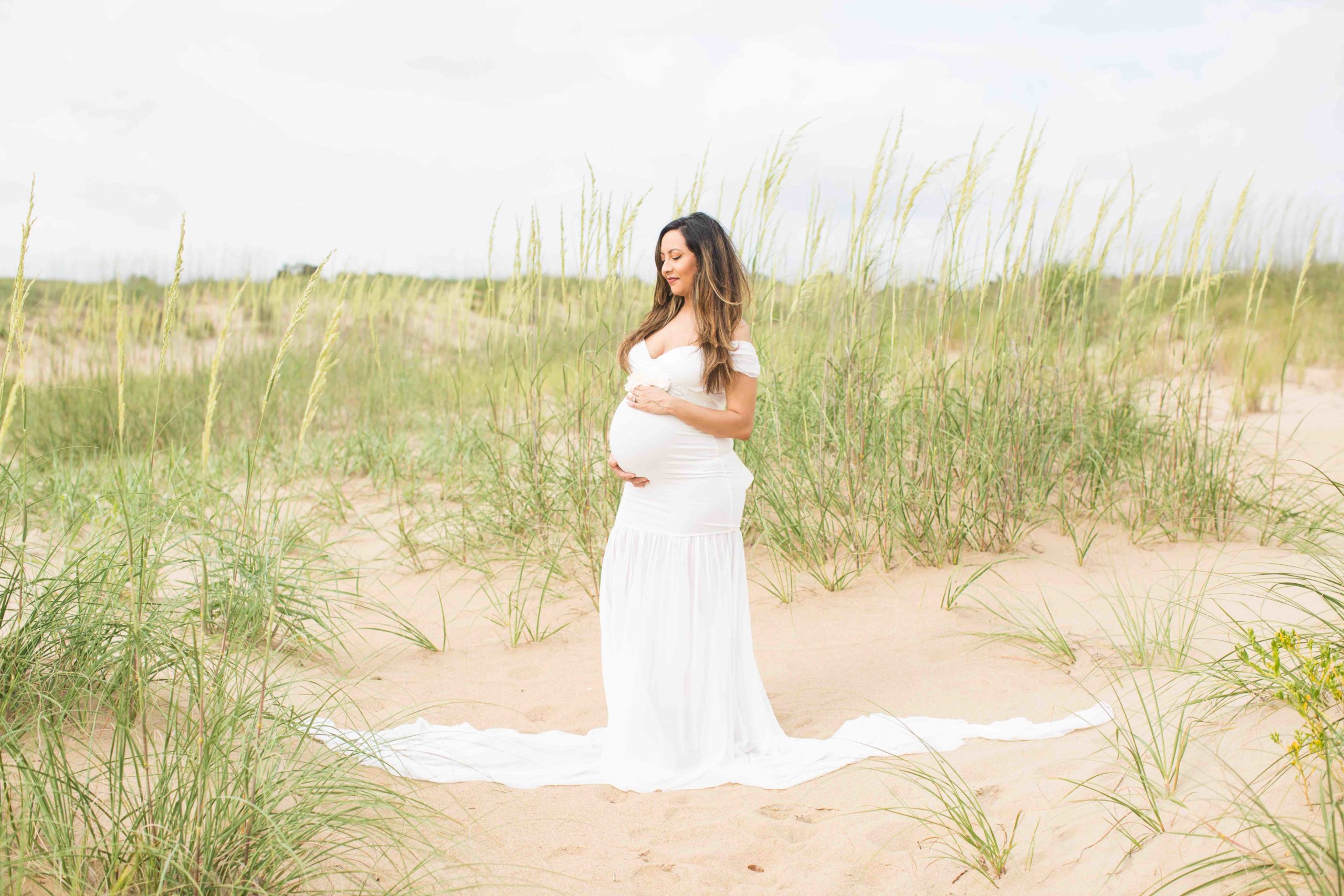 Virginia Beach Oceanfront Maternity Photos Oneofakind Photo-10