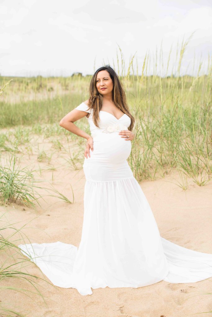 Virginia Beach Oceanfront Maternity Photos Oneofakind Photo-11