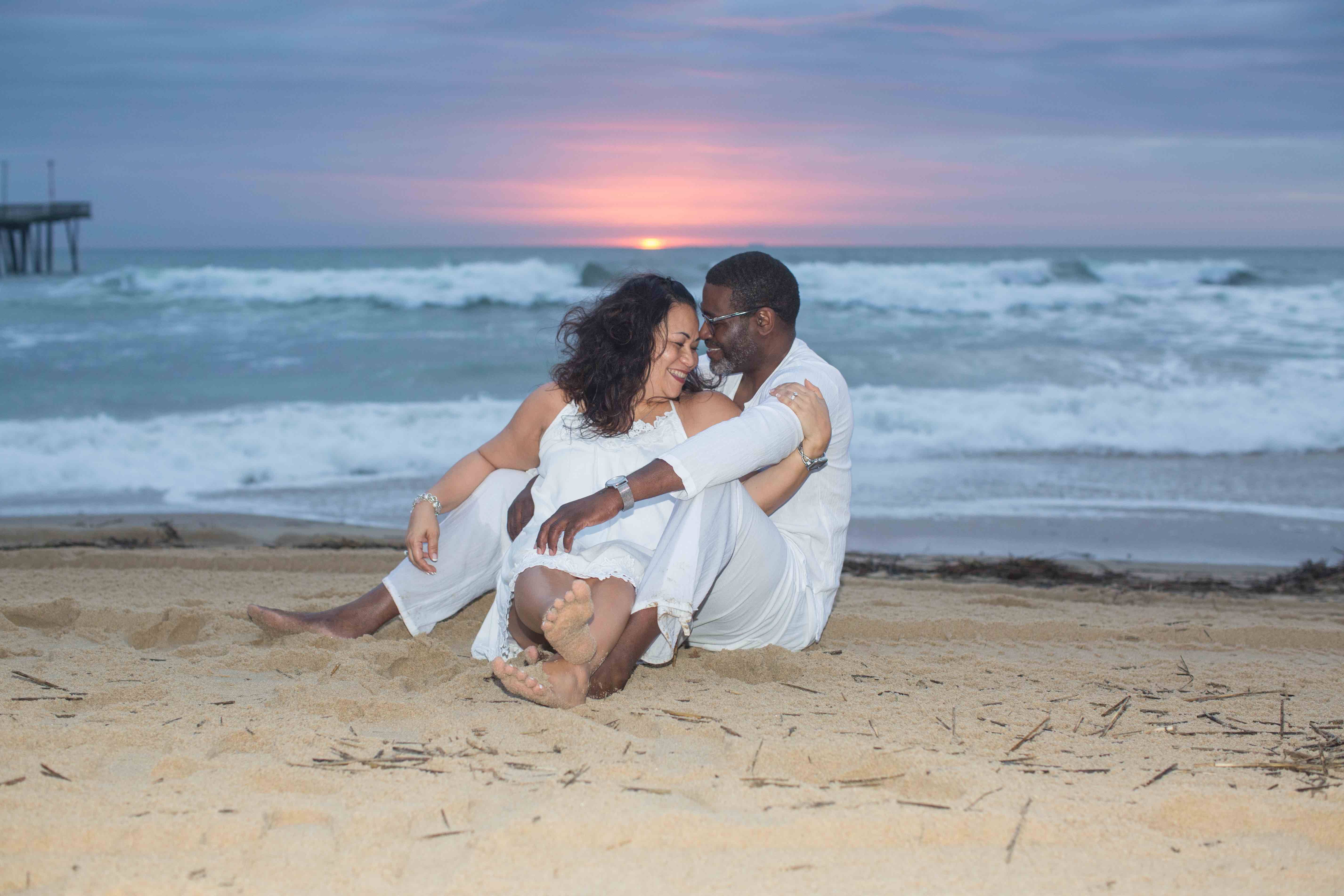 Virginia Beach Sunrise Engagement Photos Oneofakind Photography